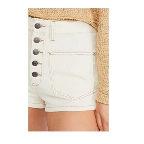 Free People Women's High Rise Waist Bridgette Denim Shorts Natural 29 $68 NWT - Picture 4 of 7